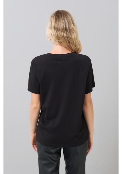 Basic Bisiklet Yaka T-shirt Siyah K2454102_001 indirimleri