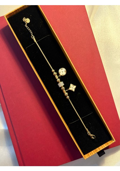 Çelik 14K Kaplama Sedefli Yonca Pndr Bileklik Hediyelik fiyatları