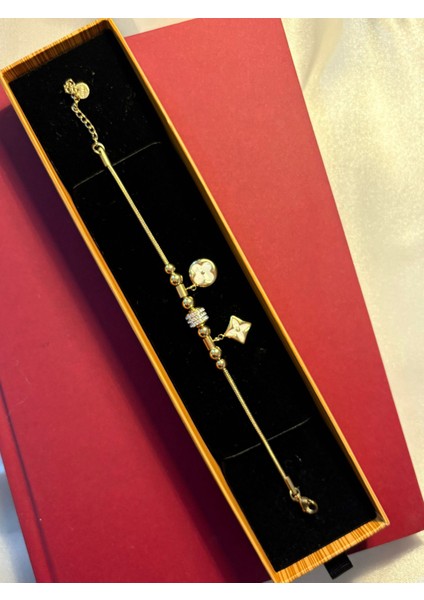 Çelik 14K Kaplama Sedefli Yonca Pndr Bileklik Hediyelik modelleri