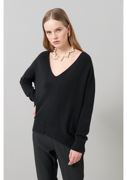 V Yaka Basic Triko Siyah K2471021_001 fırsatları