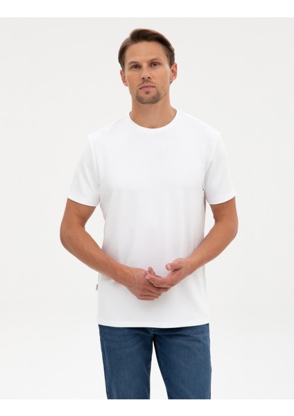 Erkek Beyaz Regular Fit Kalın Dokulu Bisiklet Yaka Basic Tişört 50318130-VR013