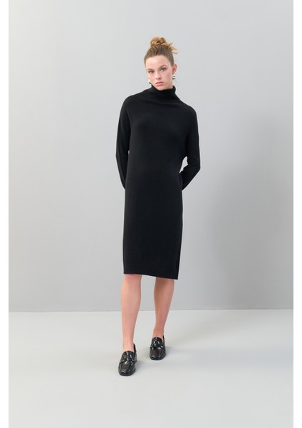 Balıkçı Yaka Triko Elbise Siyah K2471016_001 indirimleri