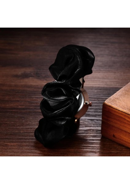 Siyah Saç Bandı Kordonlu Saat fiyatları