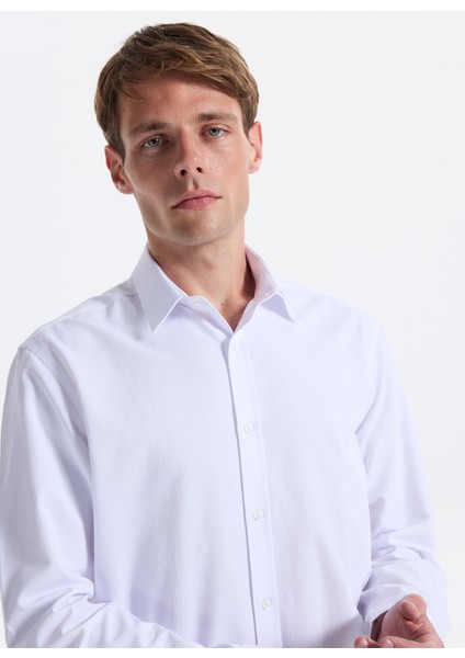 Slim Fit Gömlek Yaka Armürlü Beyaz Erkek Gömlek Maydos-Y 305