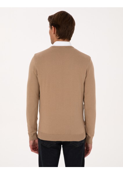 Erkek Camel Slim Fit V Yaka Basic Triko Kazak 50314190-VR015 indirimleri