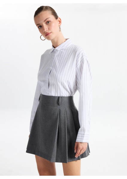 Loose Fit Gömlek Yaka Çizgili Beyaz - Siyah Kadın Gömlek F5WL-GML0388