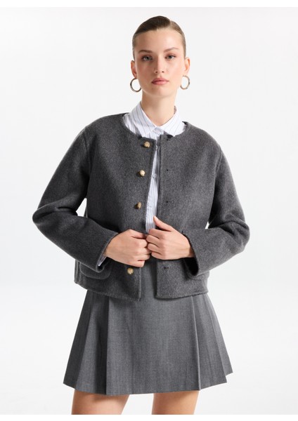 Loose Fit Gömlek Yaka Çizgili Beyaz - Siyah Kadın Gömlek F5WL-GML0388 fiyatları