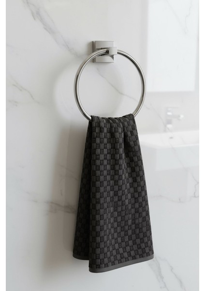 Krom Yuvarlak Halka Havlu Askılığı – Kare Topuzlu, Krom Kaplama, Dayanıklı Metal Askı (Yapıştır/vidala) fiyatları