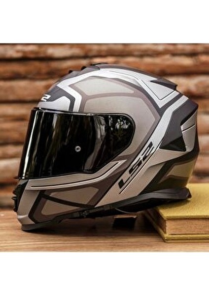 Storm 2 Faster Mat Titanium Kask Polikarbonat Malzeme ile Yüksek Konfor ve Güvenlik