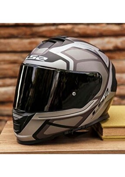 Storm 2 Faster Mat Titanium Kask Polikarbonat Malzeme ile Yüksek Konfor ve Güvenlik