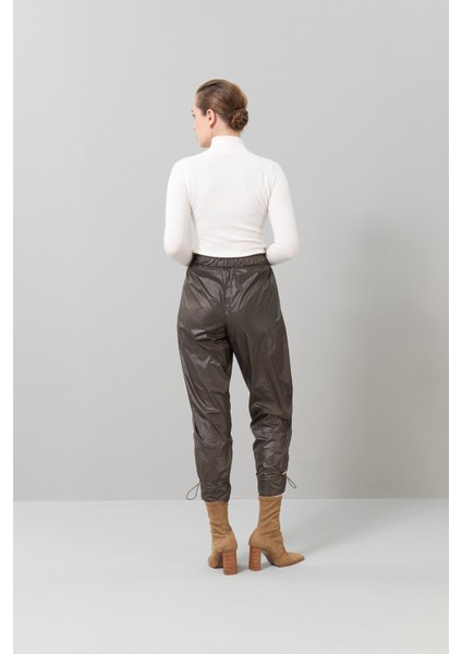 Beli Lastikli Düz Paça Sentetik Pantolon Haki K2412050_023 indirimleri