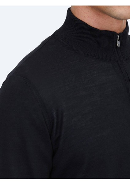 Siyah Bato Yaka Jakarlı Yün Karışımlı Triko Kazak indirimleri
