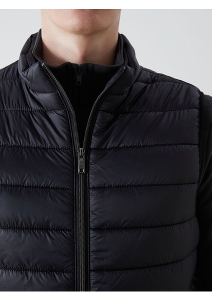 Yeni Sezon Standart Kalıp Dik Yaka Erkek Şişme Yelek modelleri