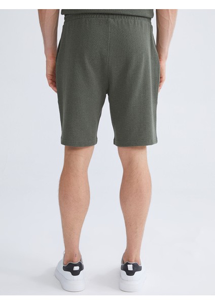 Yeni Sezon Standart Kalıp Erkek Şort fırsatları