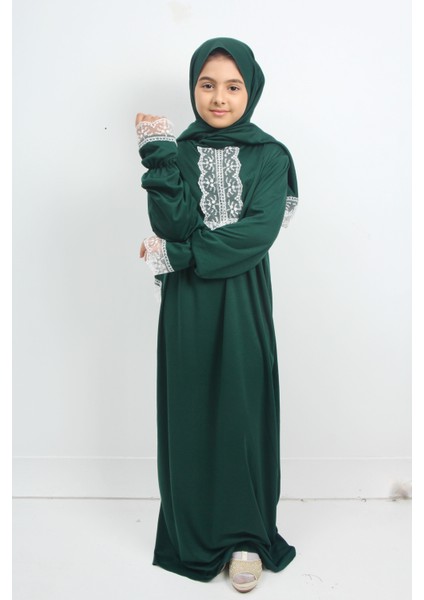 Kız Çocuk Düz Renk Dantelli Kendinden Kapşönlü Namaz Elbisesi modelleri