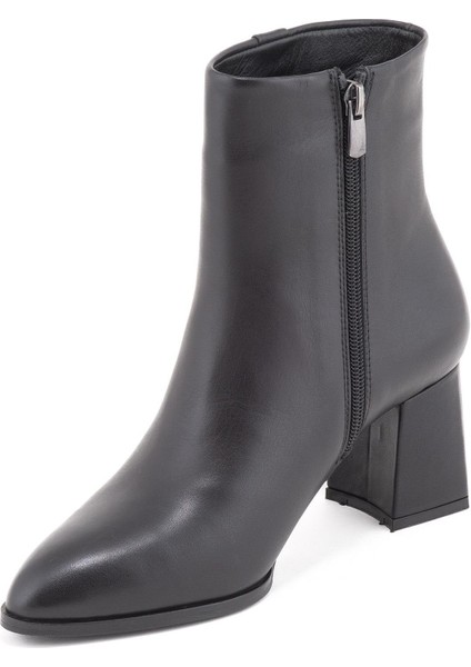 317 Kadın Bot fırsatları