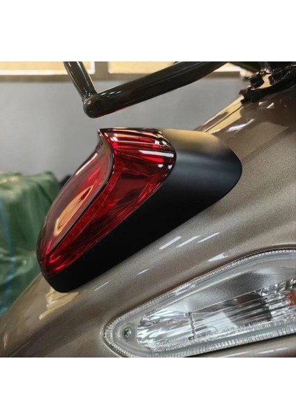 Vespa Sprint Primavera 150 2018-2023 Için Motosiklet Scooter Arka Lamba Koruma Kapağı (Yurt Dışından) fırsatları