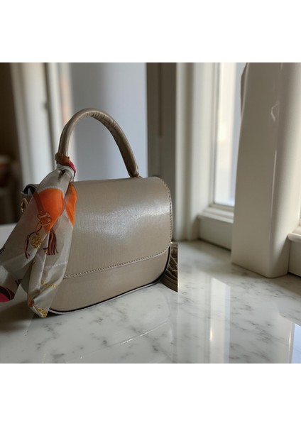 Kadın Fular Detaylı Askılıı Omuz ve Kol Çantası fiyatları