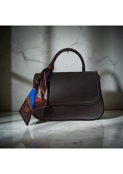 Kadın Fular Detaylı Askılıı Omuz ve Kol Çantası modelleri