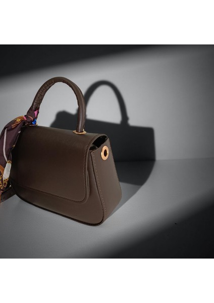 Kadın Fular Detaylı Askılıı Omuz ve Kol Çantası indirimleri