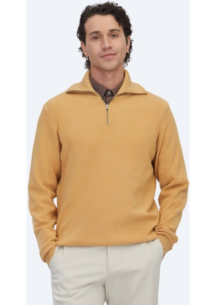 Safran Polo Yaka Jakarlı Triko Kazak