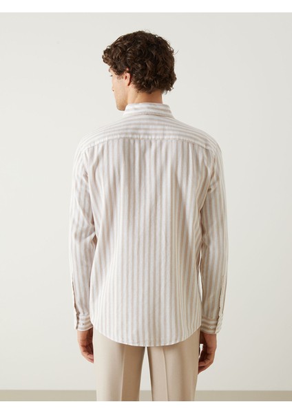 Yeni Sezon Regular Fit Uzun Kollu Çizgili Poplin Erkek Gömlek fırsatları
