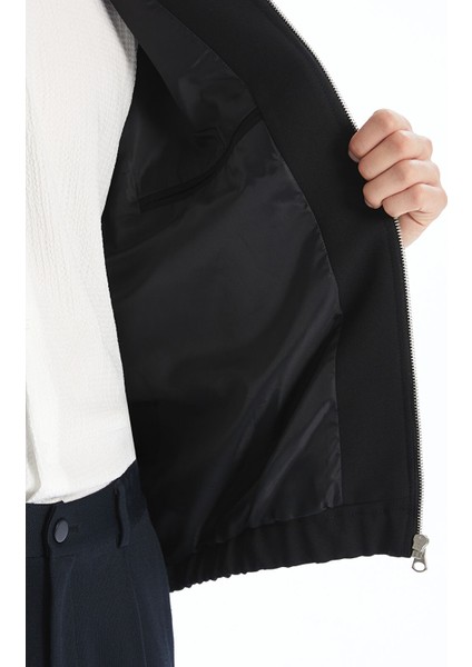 Yeni Sezon Standart Kalıp Gömlek Yaka Erkek Mont fırsatları