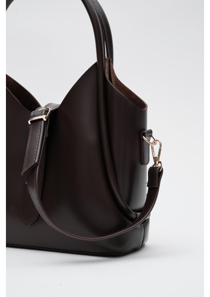 Kadın Yavru Çanta Fular Detaylı Omuz ve Kol Çantası fırsatları