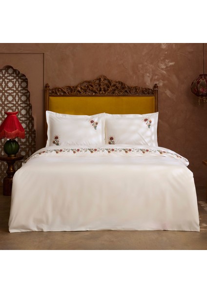 Dornel %100 Pamuk Nakışlı Çift Kişilik Nevresim Takımı Beyaz