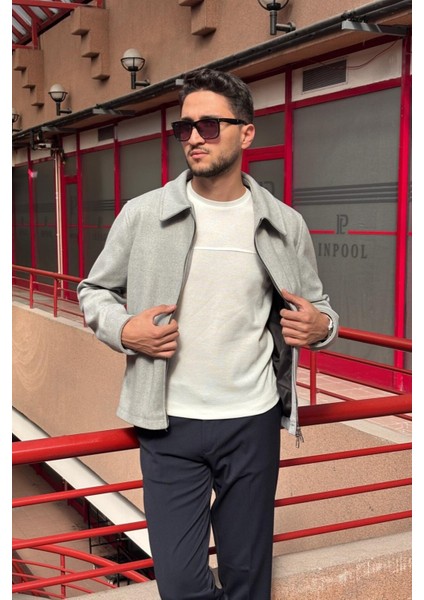 Erkek, Standart-Fit, Fermuar Detaylı, Gömlek Yaka, Kaşe Ceket 626 modelleri