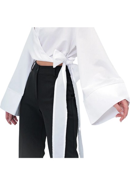 Kadın Beyaz Geniş Manşetli Kol Detaylı Önü Bağlamalı Poplin Gömlek fırsatları