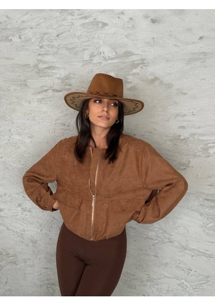 Önü Fermuarlı Süet Kısa Kadın Ceket Mont