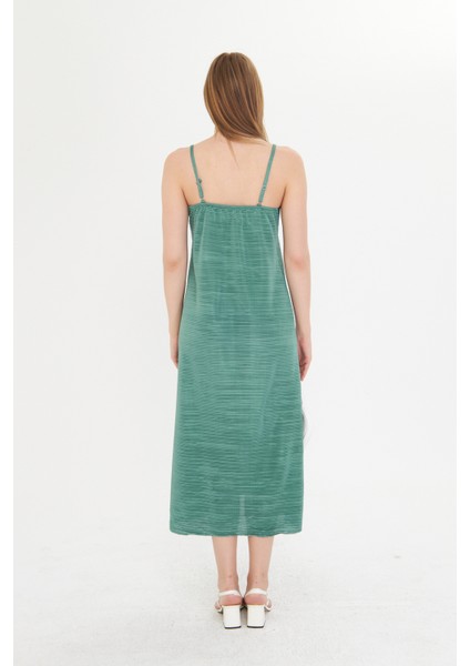Yeşil Kadın Askılı Piliseli Elbise fırsatları