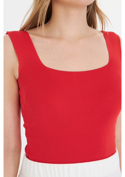 Kadın Kolsuz Kalın Askılı Ince Yazlık Kare Yaka Triko Atlet fırsatları