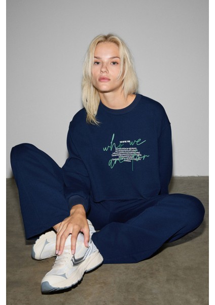 QERKS Kadın Baskı Detaylı Oversize Lacivert Sweatshirt modelleri