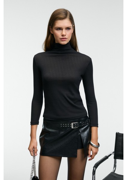 NELOURA Kadın Balıkçı Yaka Esnek Kumaşlı Siyah Bluz indirimleri