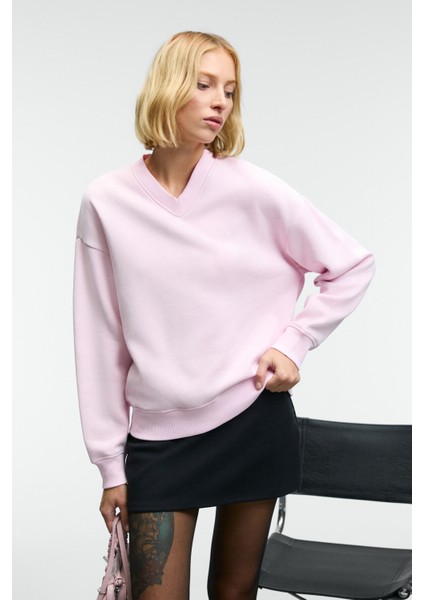 ARINEL Kadın V Yaka Regular Fit Pembe Sweatshirt