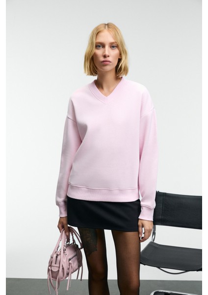 ARINEL Kadın V Yaka Regular Fit Pembe Sweatshirt modelleri