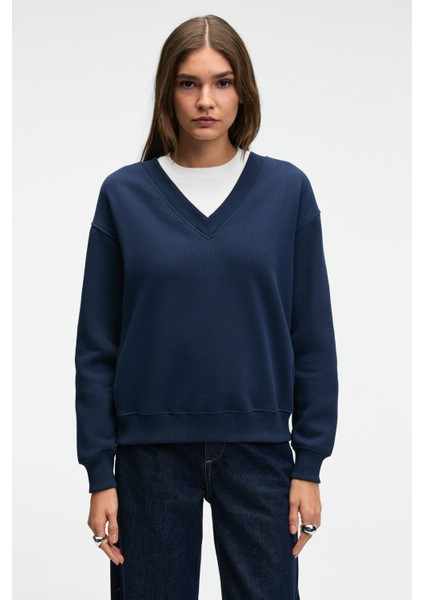 ARINEL Kadın V Yaka Regular Fit Lacivert Sweatshirt