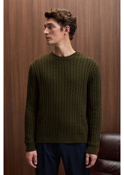 VINTLACE Erkek Yuvarlak Yaka Saç Örgü Desenli Regular Fit Triko Haki Kazak modelleri