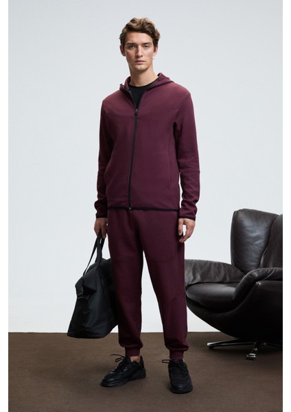 GELIDO Erkek Beli Lastikli Manşetli Paça Kordonlu Karyoka Dikişli Baskılı Bordo Eşofman Altı