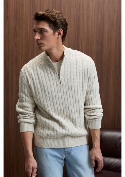 IVAR Erkek Yarım Fermuarlı Dik Yakalı Saç Örgü Desenli Triko Taş Rengi Kazak fiyatları