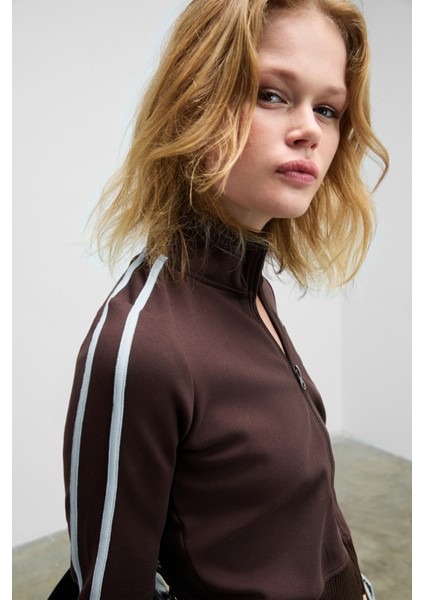 REPETA Kadın Dik Yakalı Nakış Detaylı Fermuarlı Slim Fit Kahverengi Ceket indirimleri