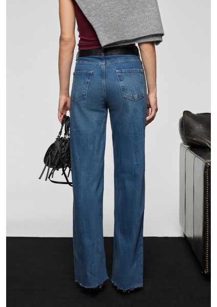 FABLE Kadın Straıght Fit Paçası Dikişsiz Bitişli Denim Koyu Mavi Jeans indirimleri