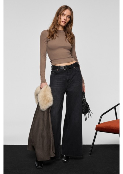 PIEDRA Kadın %100 Pamuk Geniş Paça Paçası Dikişsiz Bitişli Denim Siyah Jeans fiyatları