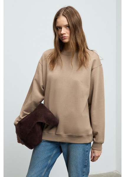 KARIUS Kadın Organik Pamuklu İçi Polarlı Oversize Yuvarlak Yakalı Açık Kahverengi Sweatshirt modelleri