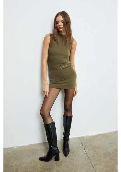 ELIARA Kadın Yarım Balıkçı Yakalı Kolsuz Beli Ayarlanabilir Kemer Tokalı Mini Haki Elbise indirimleri