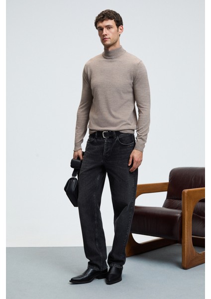 REBEL Erkek Yarım Balıkçı Yaka Basic Slim Fit Triko Vizon Kazak fırsatları