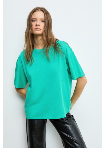 LAGERTHA Kadın %100 organik Pamuklu Kalın Dokulu Oversize Fit Yuvarlak Yakalı Yeşil T-Shirt