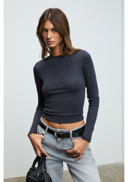 GRIGROS Kadın Esnek Kumaşlı Vücuda Oturan Slim Fit Uzun Kollu Antrasit T-Shirt fiyatları